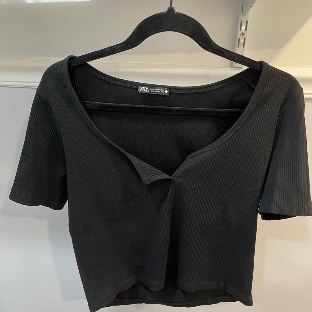 Black Zara top
